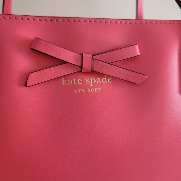 🔥SALE🔥Beautiful ♠️ Kate Spade Tote - Picture 3 of 14